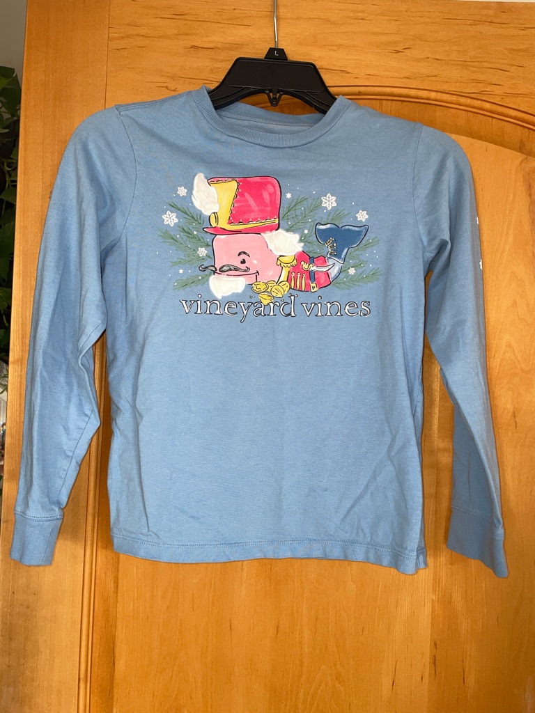 Rare Fuzzy Vineyard Vines Light Blue Long-Sleeve Holiday Whale Tee Nutcracker S